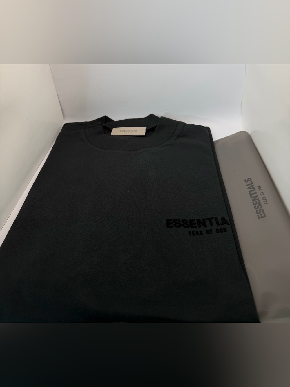 Essentials Fear of God Stretch Limo T-shirt Size Large